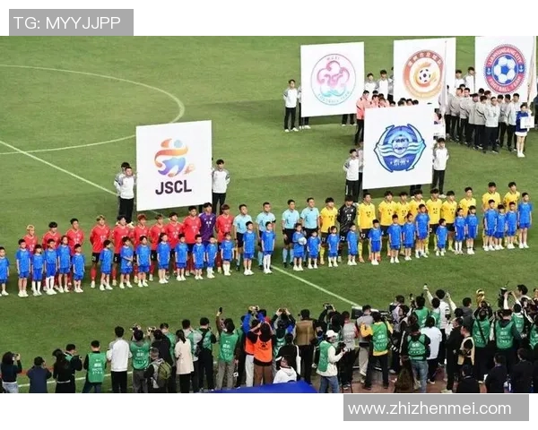 山西足球明星盘点:那些在绿茵场上闪耀的传奇人物与他们的故事